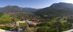 Archived image Webcam Garmisch-Partenkirchen Olympia Hill 02:00