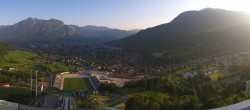 Archiv Foto Webcam Garmisch-Partenkirchen - Olympiaschanze 05:00