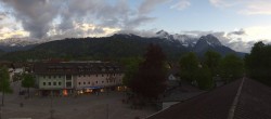 Archived image Webcam Upper Bavaria: Garmisch-Partenkirchen 19:00