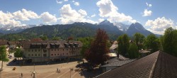 Archiv Foto Webcam Garmisch-Partenkirchen: Kongresshaus 13:00