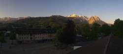 Archived image Webcam Upper Bavaria: Garmisch-Partenkirchen 05:00