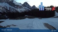 Archived image Webcam Ehrwald Alm - Feldernalm Zugspitze 02:00
