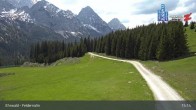 Archived image Webcam Ehrwald Alm - Feldernalm Zugspitze 14:00