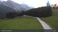 Archived image Webcam Ehrwald Alm - Feldernalm Zugspitze 02:00