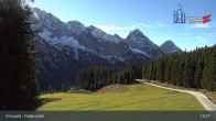 Archived image Webcam Ehrwald Alm - Feldernalm Zugspitze 12:00