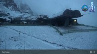 Archived image Webcam Grubigstein Mountain Lermoos 04:00