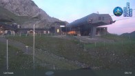 Archived image Webcam Grubigstein Mountain Lermoos 04:00