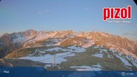 Archived image Webcam Laufböden: Bergstation 06:00