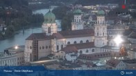 Archiv Foto Webcam Passau: Panoramablick auf Donau, Ortspitze und Altstadt 19:00