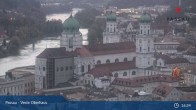 Archiv Foto Webcam Passau: Panoramablick auf Donau, Ortspitze und Altstadt 00:00