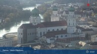 Archiv Foto Webcam Passau: Panoramablick auf Donau, Ortspitze und Altstadt 12:00