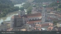 Archiv Foto Webcam Passau: Panoramablick auf Donau, Ortspitze und Altstadt 12:00