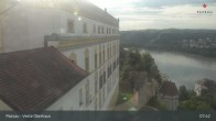 Archiv Foto Webcam Passau: Panoramablick auf Donau, Ortspitze und Altstadt 07:00