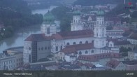 Archiv Foto Webcam Passau: Panoramablick auf Donau, Ortspitze und Altstadt 04:00