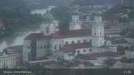 Archiv Foto Webcam Passau: Panoramablick auf Donau, Ortspitze und Altstadt 02:00