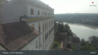 Archiv Foto Webcam Passau: Panoramablick auf Donau, Ortspitze und Altstadt 08:00