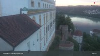 Archiv Foto Webcam Passau: Panoramablick auf Donau, Ortspitze und Altstadt 04:00