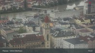 Archiv Foto Webcam Passau: Panoramablick auf Donau, Ortspitze und Altstadt 18:00