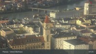 Archiv Foto Webcam Passau: Panoramablick auf Donau, Ortspitze und Altstadt 01:00