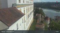 Archiv Foto Webcam Passau: Panoramablick auf Donau, Ortspitze und Altstadt 12:00