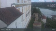 Archiv Foto Webcam Passau: Panoramablick auf Donau, Ortspitze und Altstadt 20:00