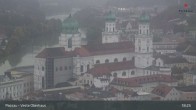Archiv Foto Webcam Passau: Panoramablick auf Donau, Ortspitze und Altstadt 18:00