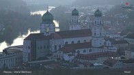 Archiv Foto Webcam Passau: Panoramablick auf Donau, Ortspitze und Altstadt 00:00