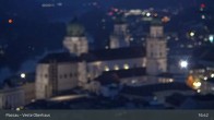 Archiv Foto Webcam Passau: Panoramablick auf Donau, Ortspitze und Altstadt 02:00