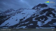 Archiv Foto Webcam Blick von der Bergstation Chantrella 04:00