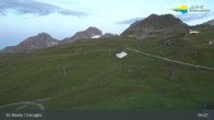 Archiv Foto Webcam Blick von der Bergstation Chantrella 04:00