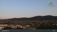 Archiv Foto Webcam Gumpoldskirchen Ortsblick 04:00