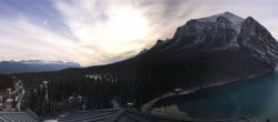 Archived image Webcam The Fairmont Chateau Lake Louise 09:00