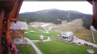 Archived image Webcam Lake Louise: Base Area 06:00