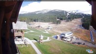 Archived image Webcam Lake Louise: Base Area 10:00