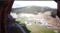 Archived image Webcam Lake Louise: Base Area 12:00