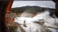 Archived image Webcam Lake Louise: Base Area 09:00