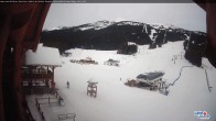 Archived image Webcam Lake Louise: Base Area 15:00