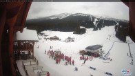 Archived image Webcam Lake Louise: Base Area 07:00