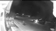 Archived image Webcam Lake Louise: Base Area 00:00
