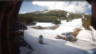 Archived image Webcam Lake Louise: Base Area 16:00