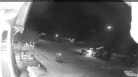 Archived image Webcam Lake Louise: Base Area 20:00