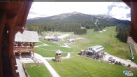 Archived image Webcam Lake Louise: Base Area 10:00