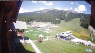 Archiv Foto Webcam Lake Louise: Talstation 12:00