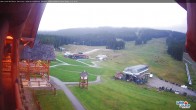 Archived image Webcam Lake Louise: Base Area 04:00