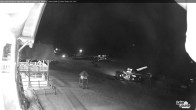 Archived image Webcam Lake Louise: Base Area 18:00