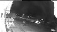 Archiv Foto Webcam Lake Louise: Talstation 04:00