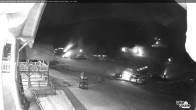 Archived image Webcam Lake Louise: Base Area 05:00
