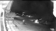 Archived image Webcam Lake Louise: Base Area 05:00