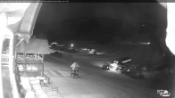 Archived image Webcam Lake Louise: Base Area 17:00