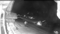 Archiv Foto Webcam Lake Louise: Talstation 03:00